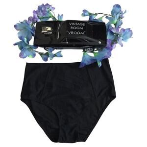 Beach Joy NWOT Swim Bottom Women L